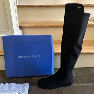 New in box Stuart Weizmann black Keelan boots. Size 8